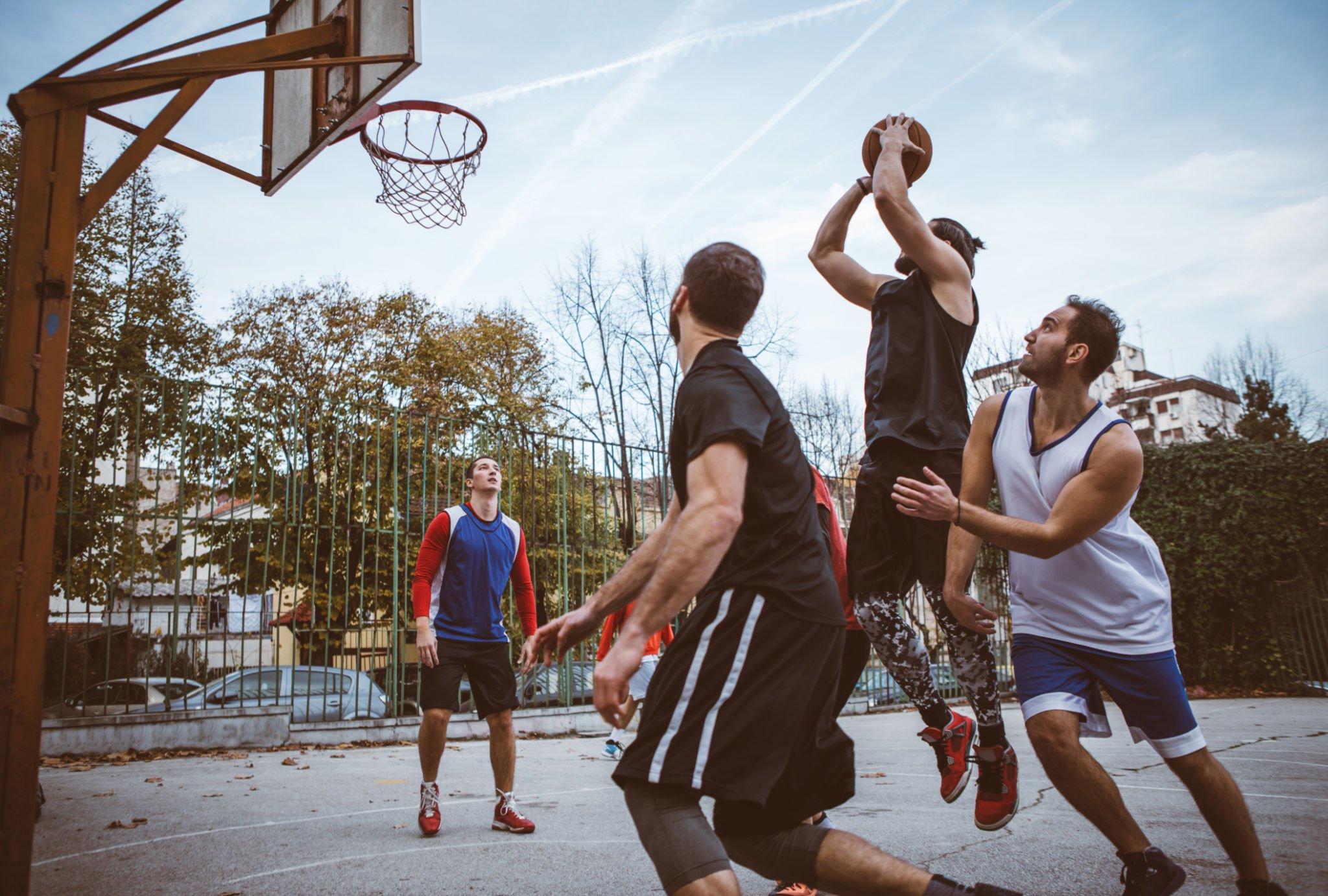 Where To Watch A March Madness Game In Nyc